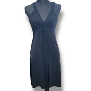 Charlotte Russe Sleeveless Dress in Black